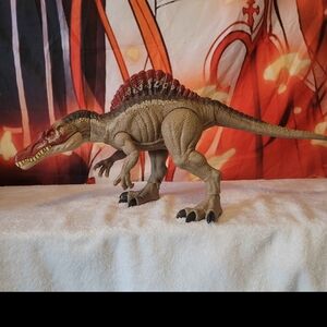 Jurassic World legacy exstream chomping Dinosaur